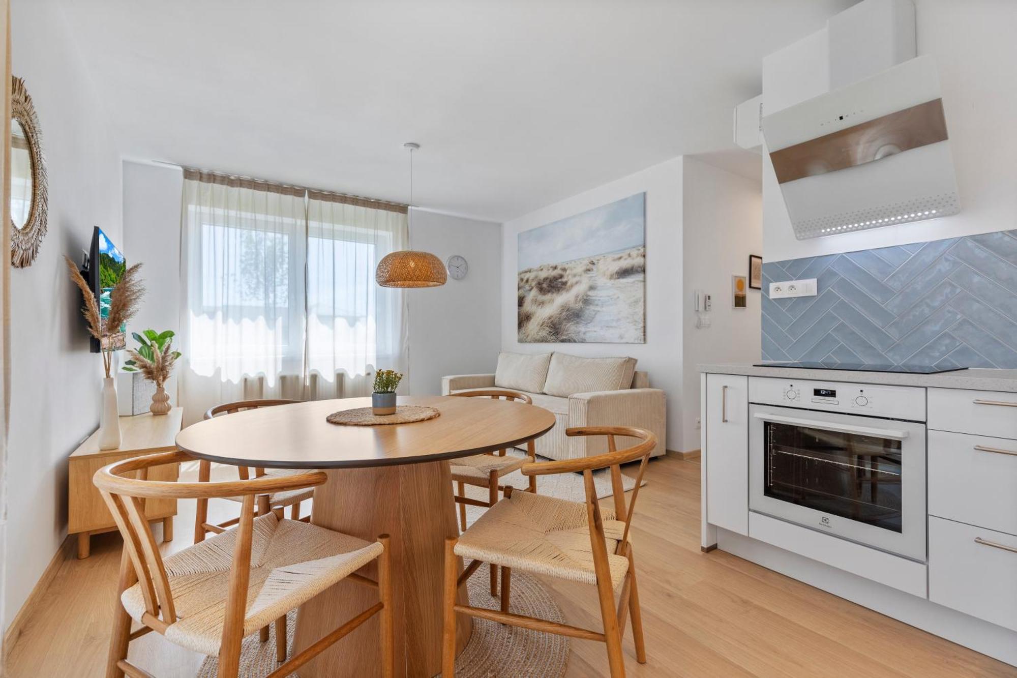 Boho Apt W Jacuzzi, Grill & Garden Modra Εξωτερικό φωτογραφία