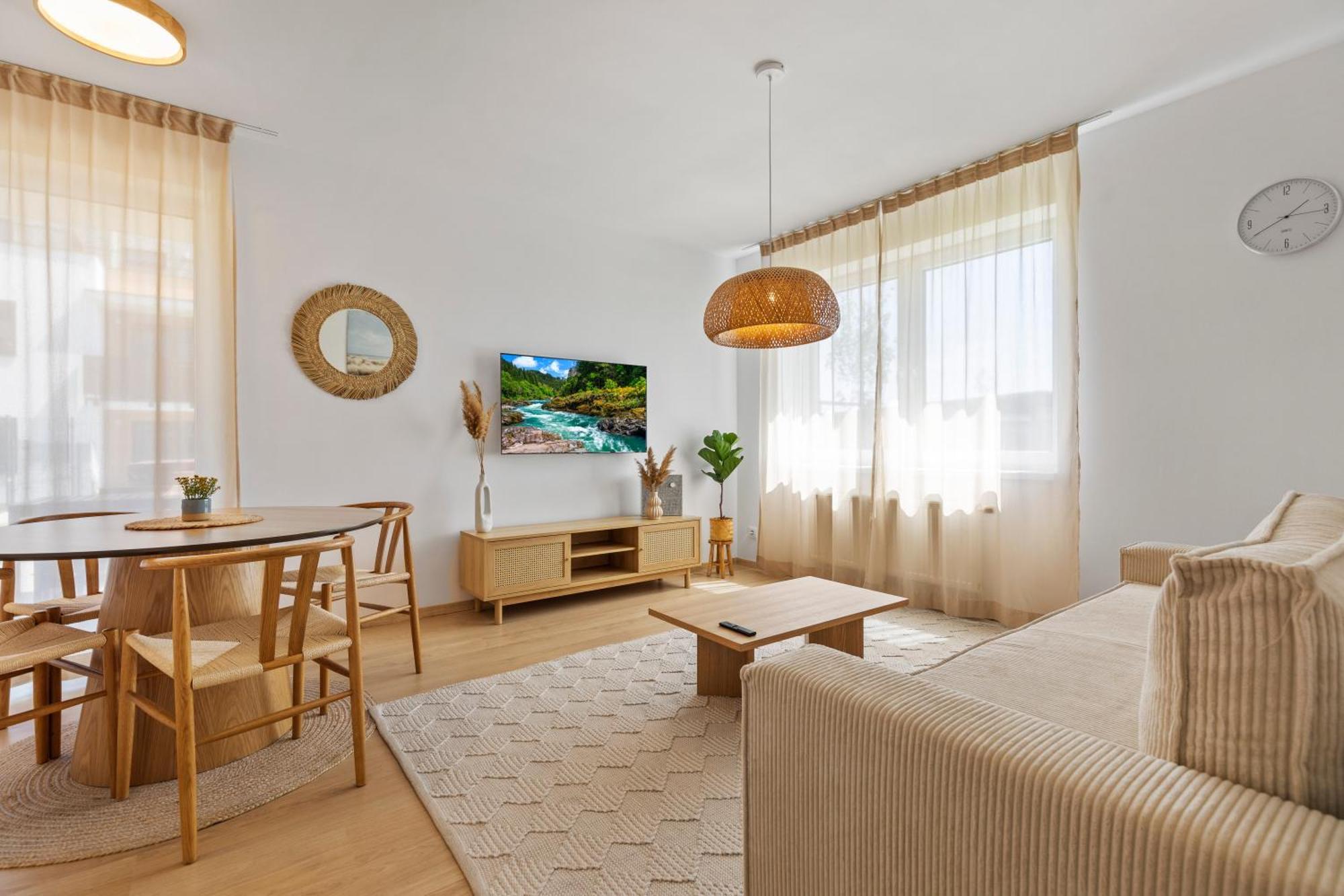 Boho Apt W Jacuzzi, Grill & Garden Modra Εξωτερικό φωτογραφία